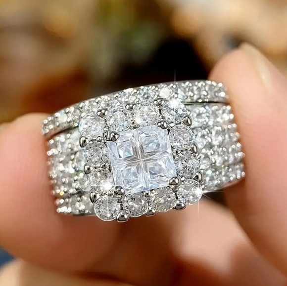 14k white gold  plated diamond ring - Picture 4 of 6